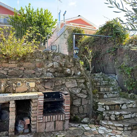 La Retama De La Encantada *