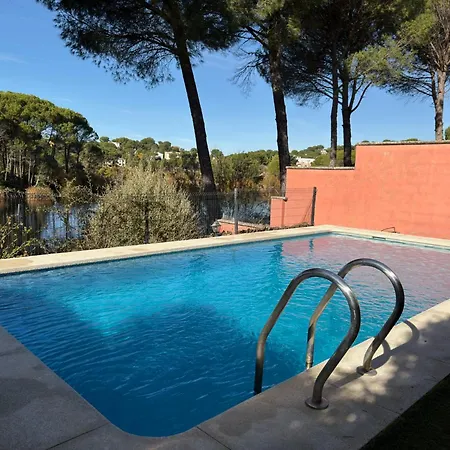 La Retama De La Encantada *