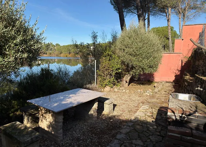 La Retama De La Encantada