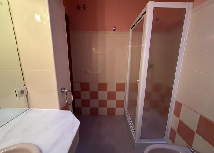 La Retama De La Encantada *