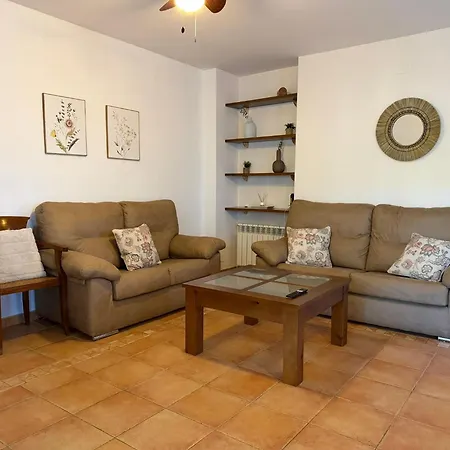 La Retama De La Encantada